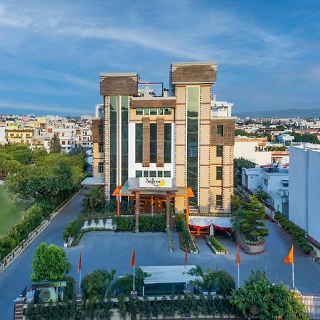 Hotel Saffron Leaf Dehradun Exterior foto