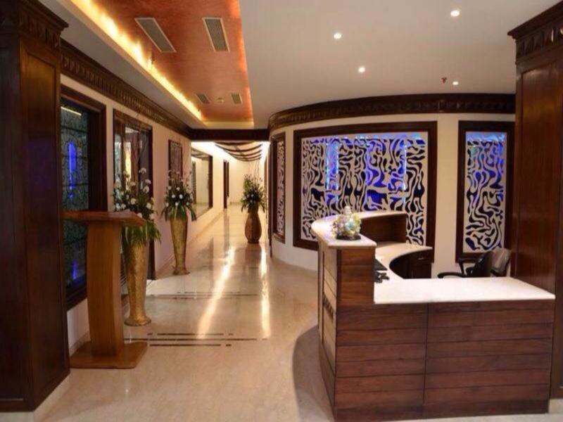 Hotel Saffron Leaf Dehradun Exterior foto